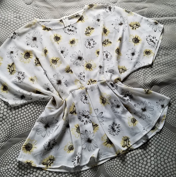 Zara Tops - NWOT Sunflower Top